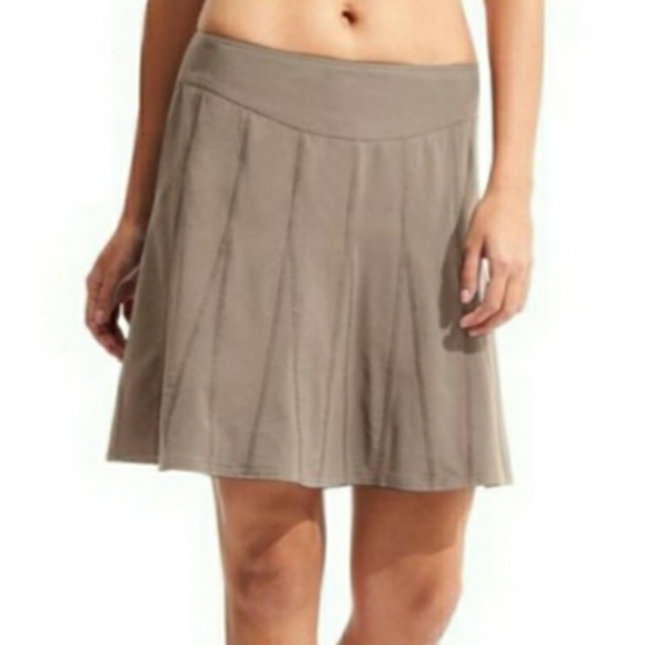 Athleta Pants - Athleta, "Wear About," Skirt Size 0